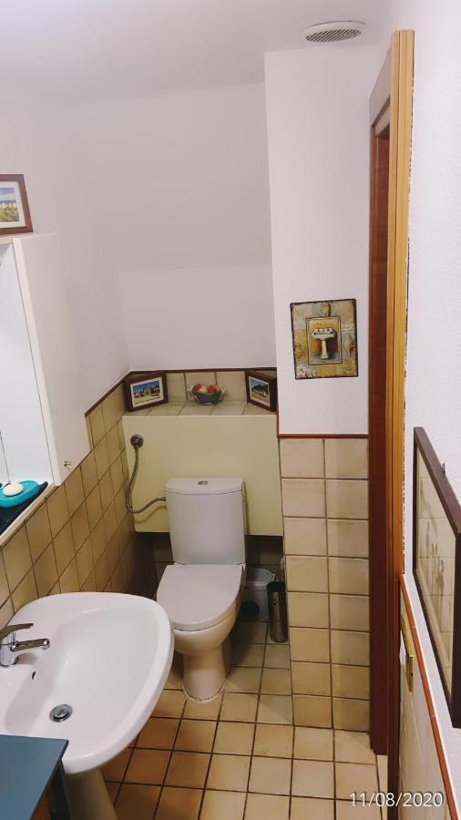 Joli Appart 29M2 En Vieille Ville Menton 2 Mins De La Mer エクステリア 写真