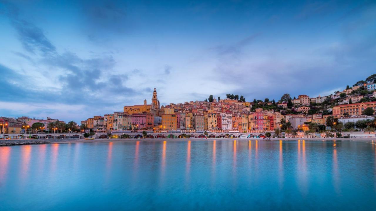 Joli Appart 29M2 En Vieille Ville Menton 2 Mins De La Mer エクステリア 写真