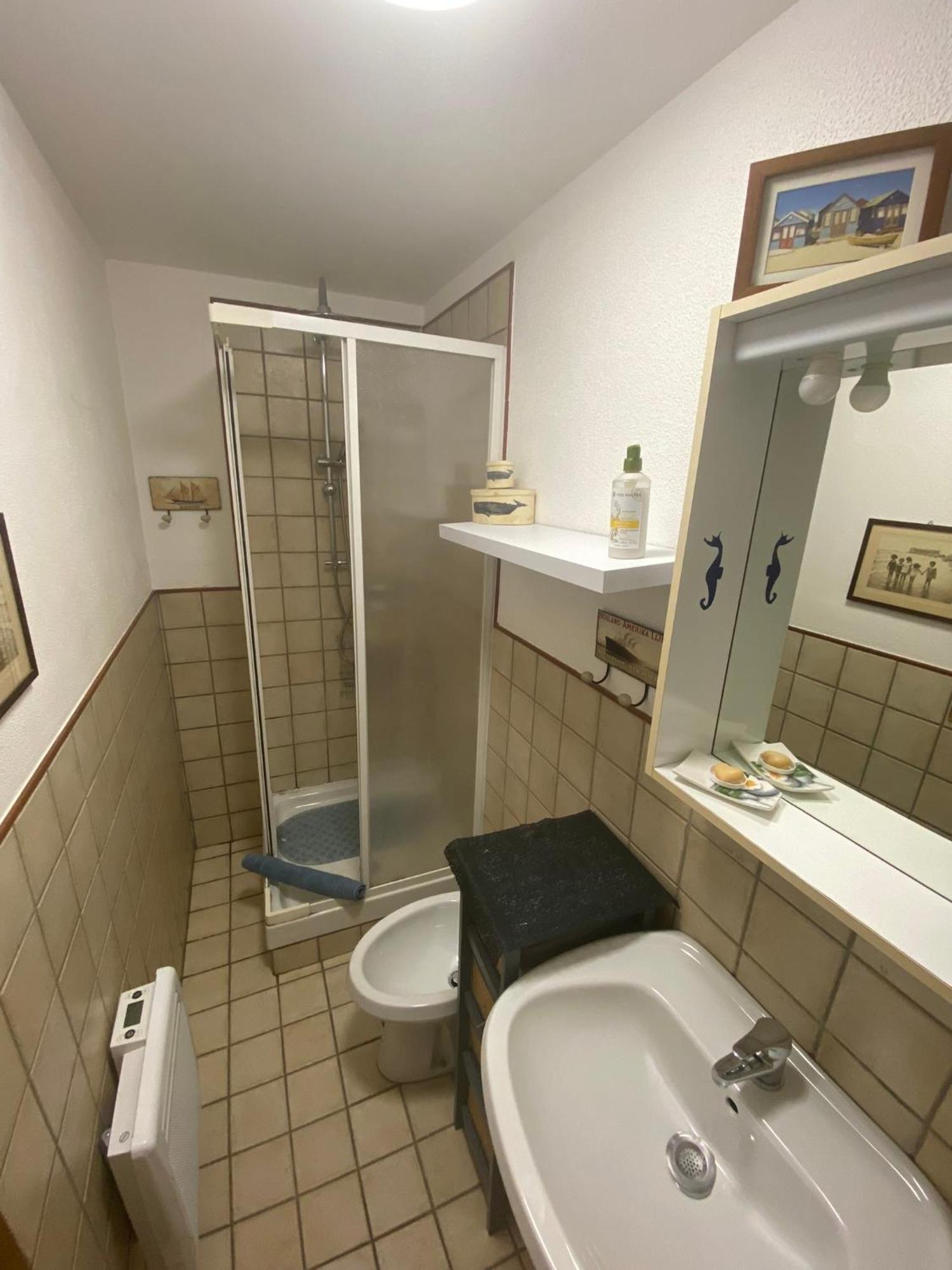 Joli Appart 29M2 En Vieille Ville Menton 2 Mins De La Mer エクステリア 写真