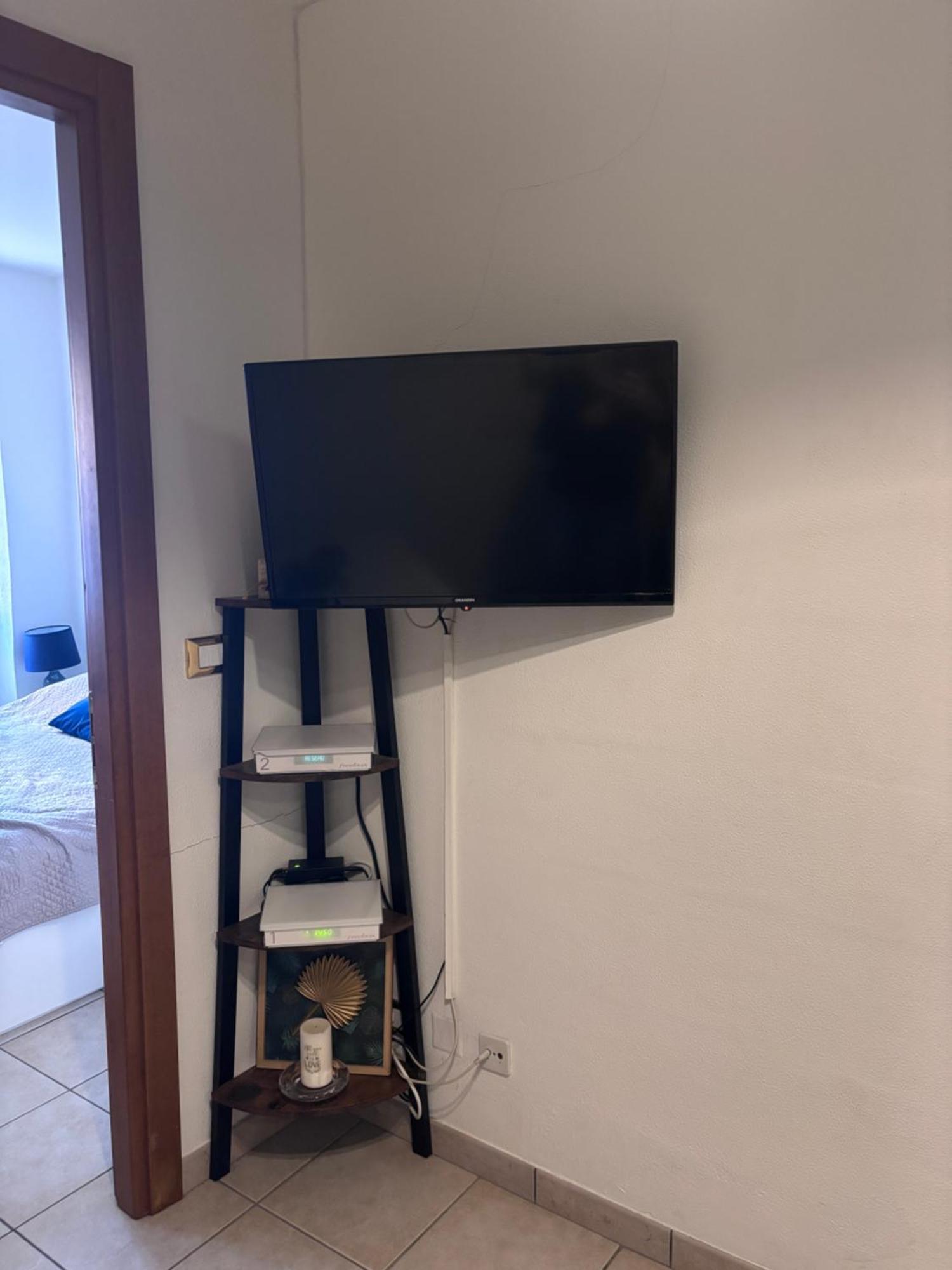 Joli Appart 29M2 En Vieille Ville Menton 2 Mins De La Mer エクステリア 写真
